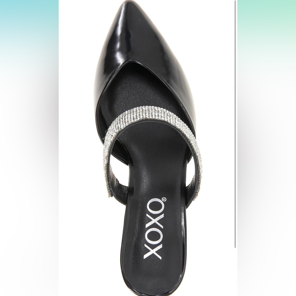 XOXO Glossy Black Heels with Shimmering Silver Strap